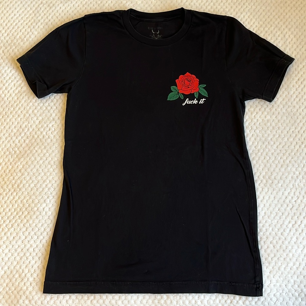 Rebel Soul Graphic Rose Tee